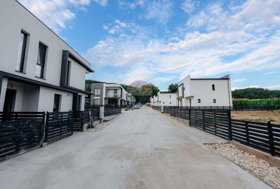 Casă tip duplex, P+1E, 174mp construiți — Budeasa Mare, Argeș - 40
