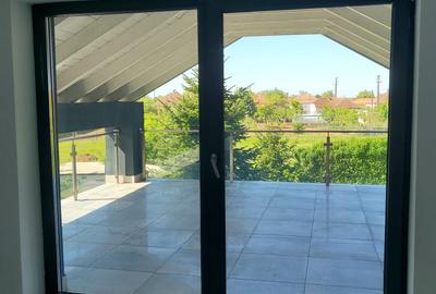 Casă modernă P+E+M de vânzare în Peciu Nou | 180 mp utili | Teren 500 mp | 3 dor - 12