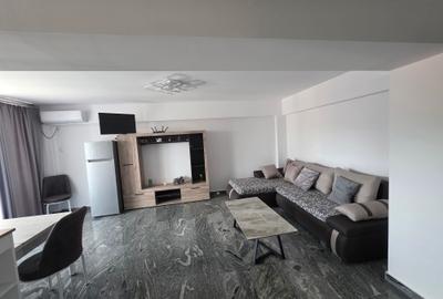 Apartament cu 2 camere semidecomandat, mobilat în 22 Decembrie