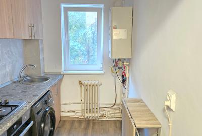 Apartament cu 3 camere semidecomandat în Titu Maiorescu