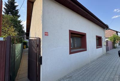 Casa parter, renovata, mobilata, gradina amenajata, str Petofi Sandor-Dumbravita - 47