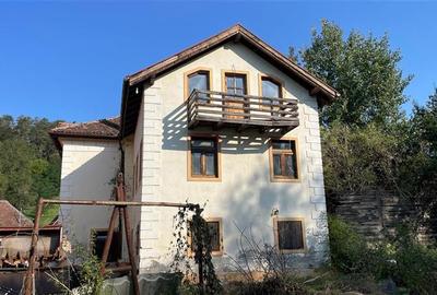 ANTECONTRACT Casa speciala cu istorie de vanzare Jimbor | Fosta scoala - 13