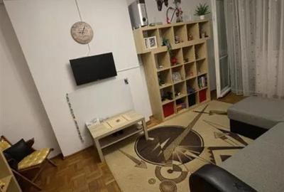 Vanzare Apartament 3 Camere Decomandat Bd.Alexandru Obregia - 1