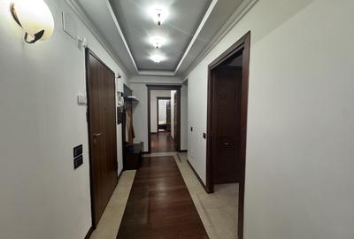 Apartament spatios cu vedere la parc, prima linie - 7