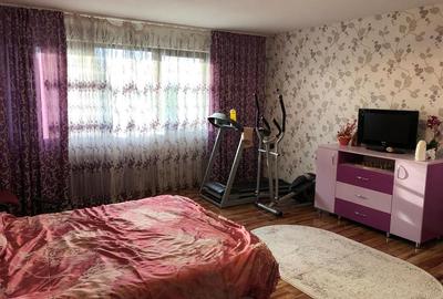 Vila individuala    P+1   Dr. Bisericii   teren 720mp - 7