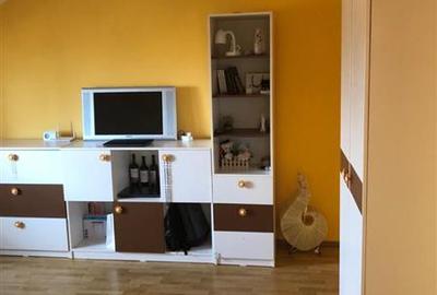 Decomandat cu 2 bai si 2 balcoane cu garaj sub bloc - 2