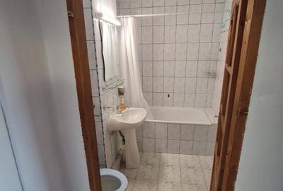 Apartament 3 camere, 2 bai,decomandat, 78 mp, etaj intemediar, parcare, Calvaria - 9