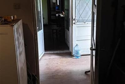 Zona Liceu Balcescu Casa caramida+boltari cu teren=158 mp, Deschidere 8,8m - 9