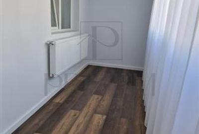 LIPOVEI - BLOC IZOLAT - 3 CAMERE - 1 BALCON - CENTRALA PROPRIE - CLIMA - GARAJ - 4