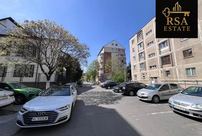 Spatiu comercial de vanzare  central Regina Maria Valcea, vitrina stradala - 2