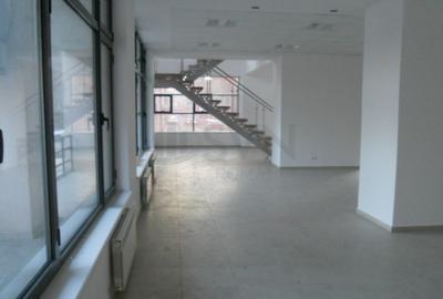 REC0000626 Spatiu showroom PARTER si MEZANIN - 3