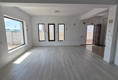 Vila P+1E+M, 6 camere, teren 300 mp! - 21