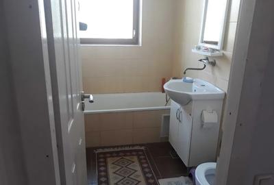 Casă cu 6 camere în Găiești