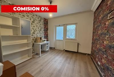 Apartament cu 3 camere decomandat, mobilat în Lipovei
