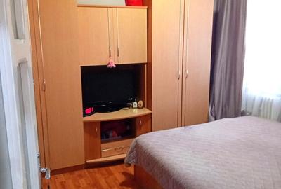 Apartament 2 camere 50mp zona Spital mobilat utilat 63.000eur neg - 4