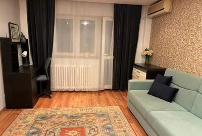 Apartament cu 2 camere semidecomandat, mobilat în Tineretului