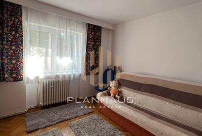 Apartament 3 camere ,ultracentral Biblioteca Judeteana,etaj 1 , garaj sub bloc i - 13