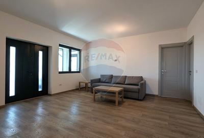 Casă individuală cu 4 camere în Bâldana