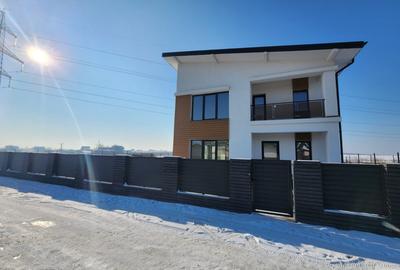 CARTIER PRIVAT, CASA 4 CAMERE, 2 BAI, MIROSLAVA , PLACA DE BETON PESTE ETAJ - 1