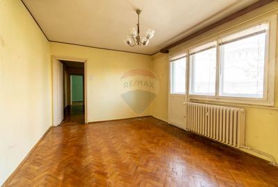 Apartament de vanzare, 3 camere, zona Gheorgheni - 1