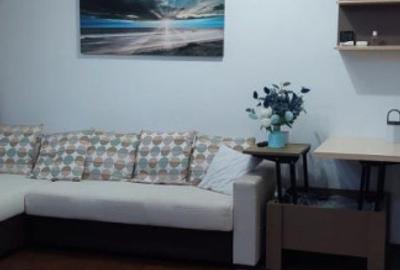 Apartament cu 3 camere semidecomandat, mobilat în Tomis Plus