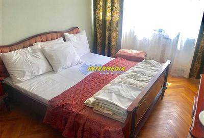 Apartament 4 camere 90 mp CETATE Bulevard Et.1 Boxa 2 Bai 2 Balcoane 2 Vederi - 1