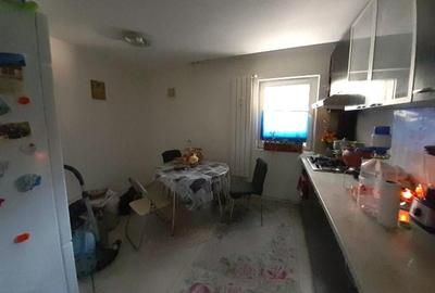 Vanzare Apartament 2 Camere intre Mall Vitan si Nerva Traian - 5