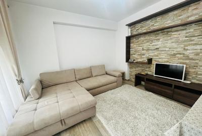 Apartament cu 2 camere, mobilat în Banu Manta