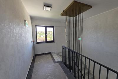 Apartament cu 3 camere decomandat în Bucium