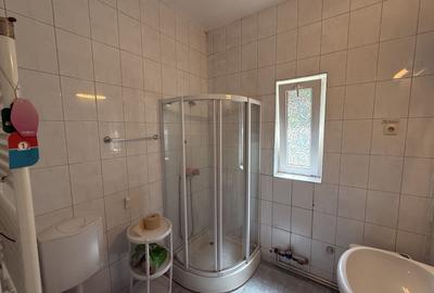 Apartament 3 camere decomandat in vila - 8