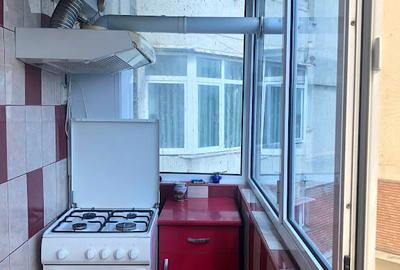 Ofer inchiriere ap 3 camere  ultracentral, mobilat si utilat, 550 euro - 13