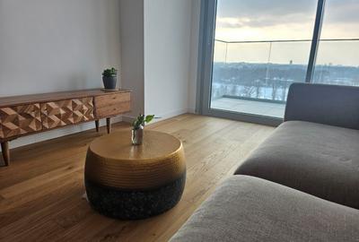 2 camere lux SUPER VIEW  direct catre lac 1200 EUR +TVA, parcare si boxa incl. - 1