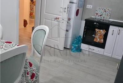 DUMBRAVITA - 4 CAM - DECOMANDAT - 2 BAI - LOC PARCARE - GRADINA - SPATIOS/LUMINO - 5