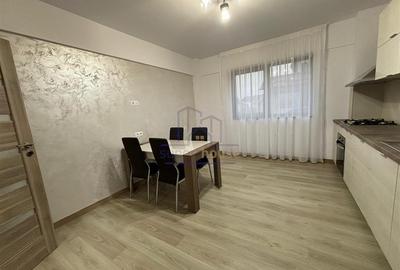Inchiriere apartament 3 camere Ploiesti, zona Albert - 22