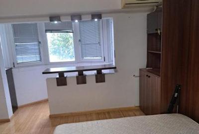 Garsoniera Titan-bloc 1986 - 1