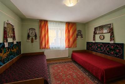Casă de vânzare cu teren de 700 mp - Boița, Sibiu - 6