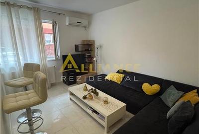 APARTAMENT DE VANZARE SECTOR 4 APARATORII PATRIEI MOBILAT UTILAT, GATA DE MUTAT