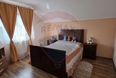 Casa ideala pentru familie | Darza - Crevedia | 260 mp | 735 mp teren - 11