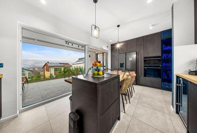 Duplex ultrafinisat | 4 camere | Gradina proprie | Vedere superba | - 6