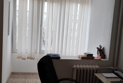 Ideal investitie!!! 1 Camera..etaj intermediar...4min Piata 700 - 1