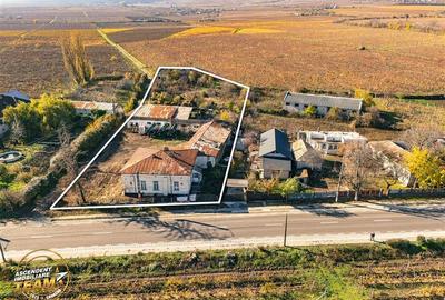 Duplex cu 5 camere în Vârteșcoiu