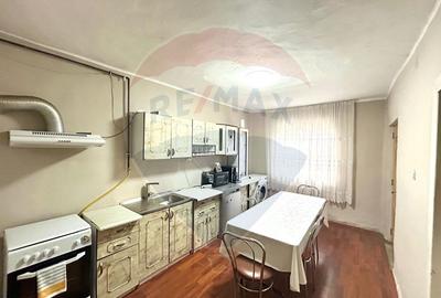 Casă de vanzare cu teren 680mp in Salonta - 5