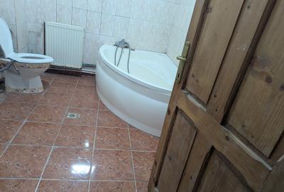 Oferta Vânzare vilă elegantă cu teren generos, situată aproape de București - 27