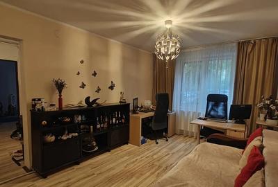 De vanzare-Apartament 3 Camere Decomandat – Confort Modern, Dotări Full &Rahova - 1