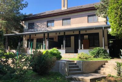 Vila 6 camere cu iesire la lacul Baneasa teren 317 mp - 1