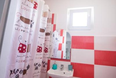 Exclusiv! Pensiune 6 camere - Vama Veche - Centru - 239.000 euro(Cod E8) - 35