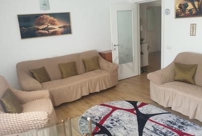 Apartament cu 4 camere decomandat, mobilat în Vitan