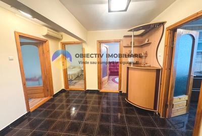 Apartament cu 4 camere decomandat, mobilat în Mărăței