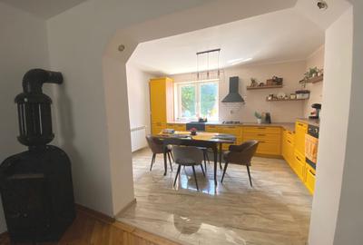 Casă individuală ultrafinisata interior | cu teren generos | 3 camere | Cugir - 1