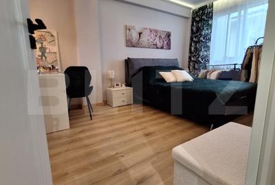 Apartament cu 2 camere semidecomandat, mobilat în Florești
